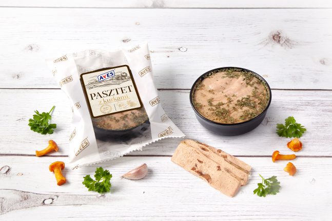 AVES PASZTET KREMOWY Z KURKAMI ok 0,25kg