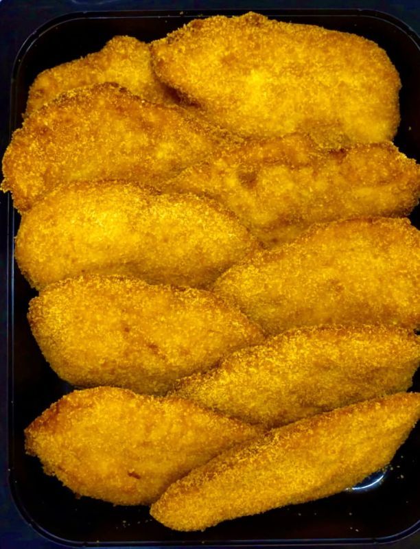 BABCIA GOTUJE KOTLET Z PIERSI KURCZAKA (+-15szt/op ) ( 2kg/op )