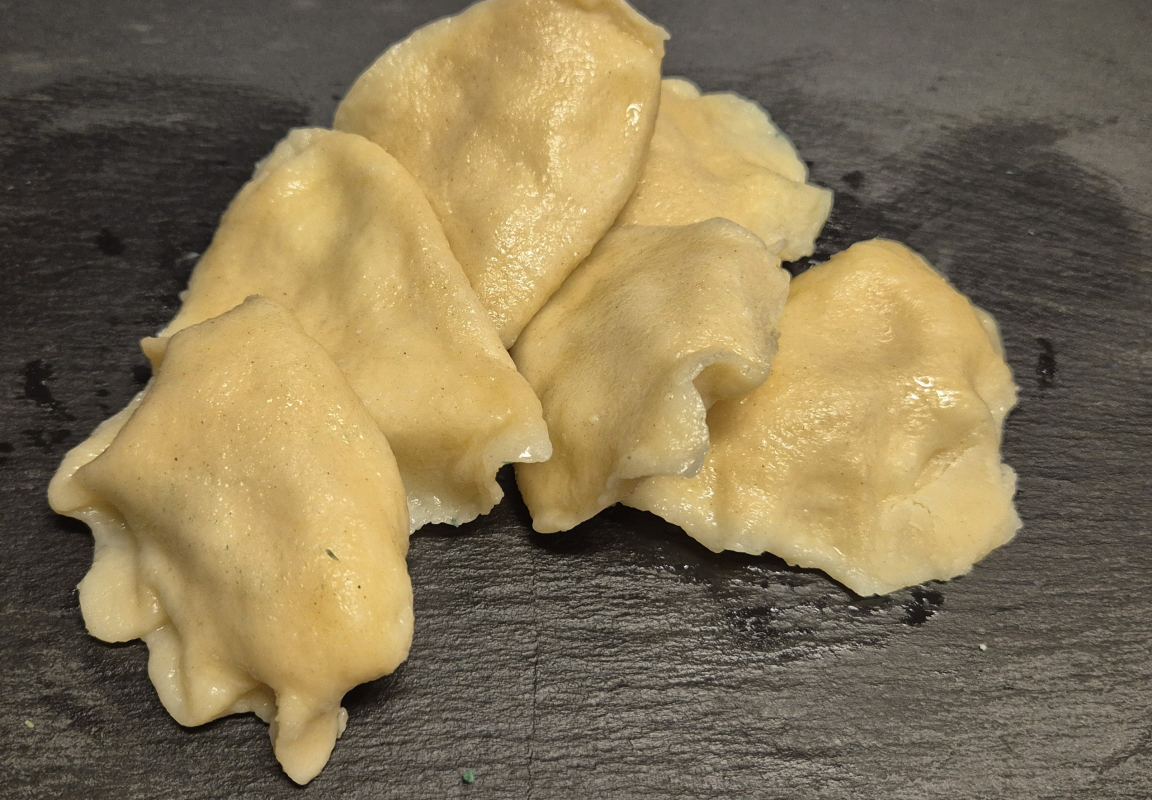 FARMER PIEROGI Z MIESEM 300G